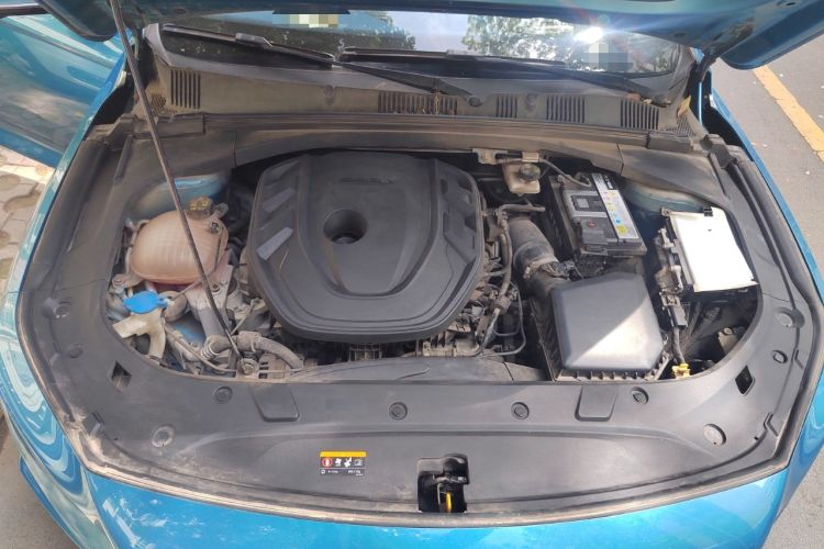 Used Geely Auto Preface 2021 2.0TD Flagship Edition Engine Bay
