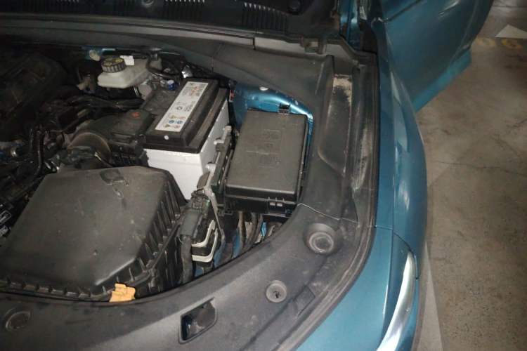 Used Geely Auto Preface 2021 Revised Version 2.0TD Luxury Edition Engine Bay Left