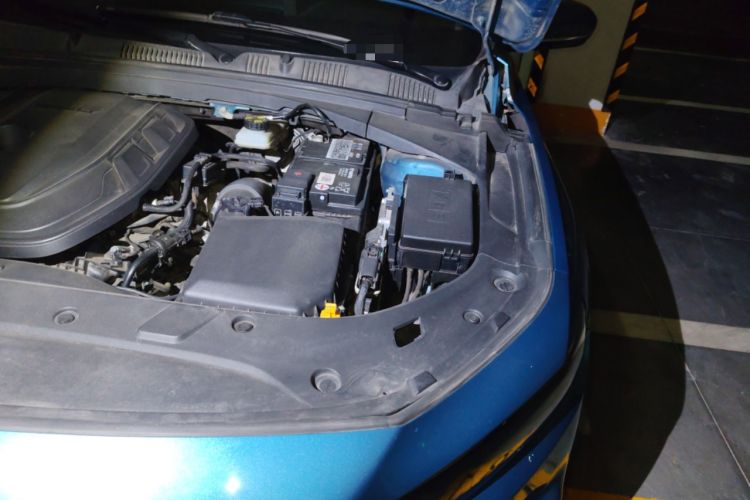 Used Geely Auto Preface 2021 2.0TD Luxury Version Engine Bay Left