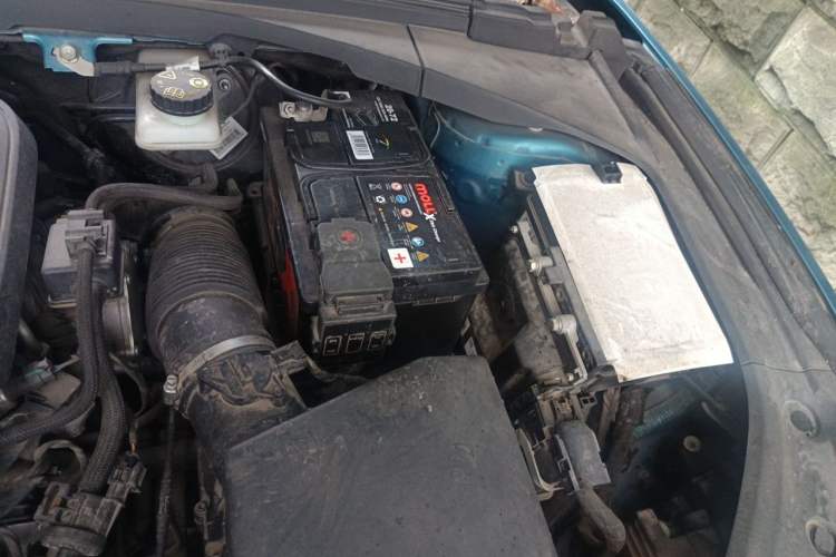Used Geely Auto Preface 2021 Revised Version 2.0TD Luxury Edition Engine Bay Left