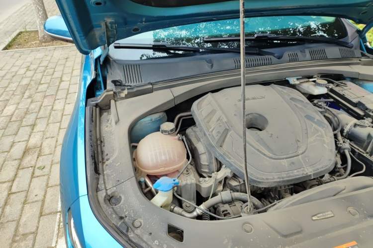 Used Geely Auto Preface 2021 2.0TD Designer's Recommended Edition Engine Bay Right