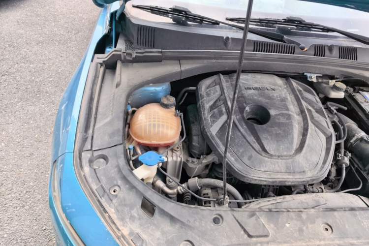 Used Geely Auto Preface 2021 2.0TD Luxury Version Engine Bay Right