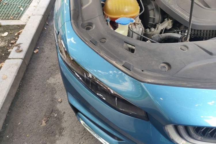 Used Geely Auto Preface 2021 2.0TD Luxury+ Version Engine Bay Right