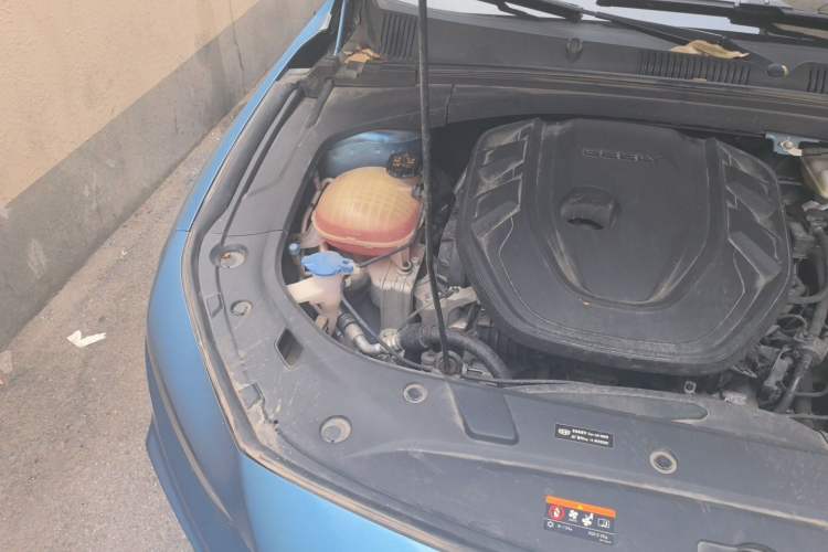 Used Geely Auto Preface 2021 2.0TD Luxury Version Engine Bay Right