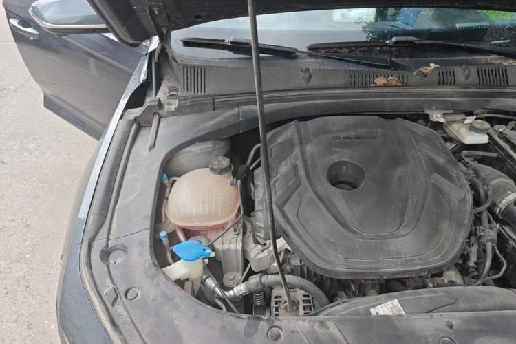 Used Geely Auto Preface 2021 Revised Version 2.0TD Luxury Edition Engine Bay Right