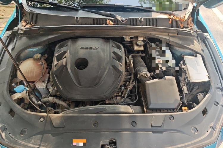 Used Geely Auto Preface 2021 2.0TD Flagship Edition Engine Bay