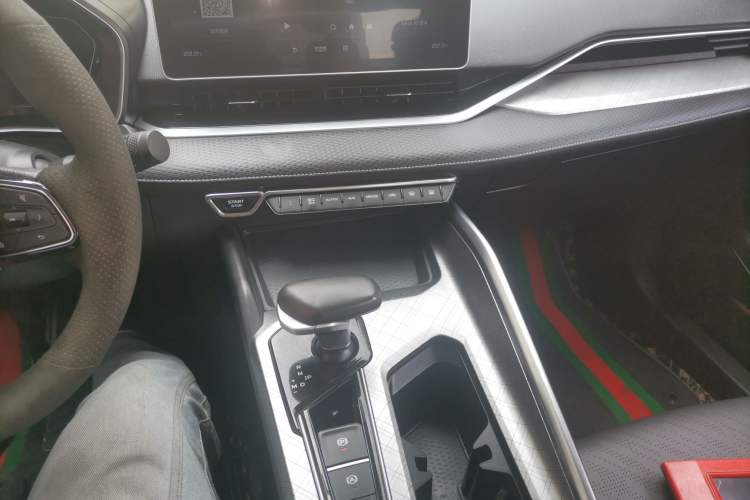 Used Geely Auto Preface 2021 2.0TD Luxury+ Version Gear Lever
