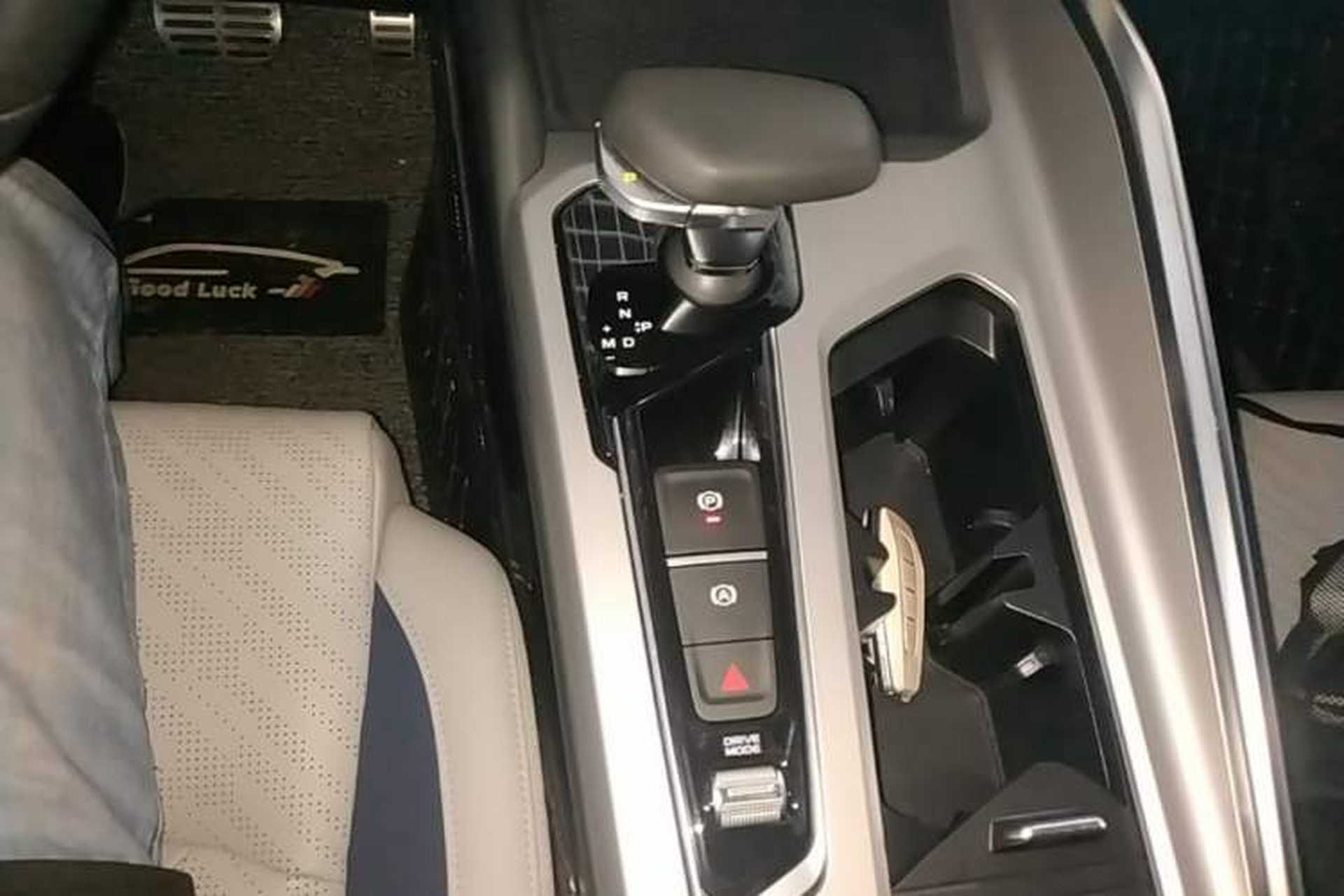 Used Geely Auto Preface 2021 Revised Version 2.0TD Luxury Edition Gear Lever