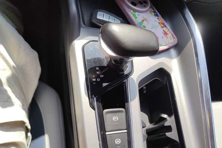 Used Geely Auto Preface 2021 2.0TD Flagship Edition Gear Lever