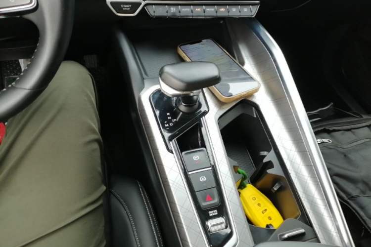 Used Geely Auto Preface 2021 2.0TD Luxury Version Gear Lever