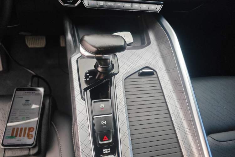 Used Geely Auto Preface 2021 2.0TD Luxury Version Gear Lever