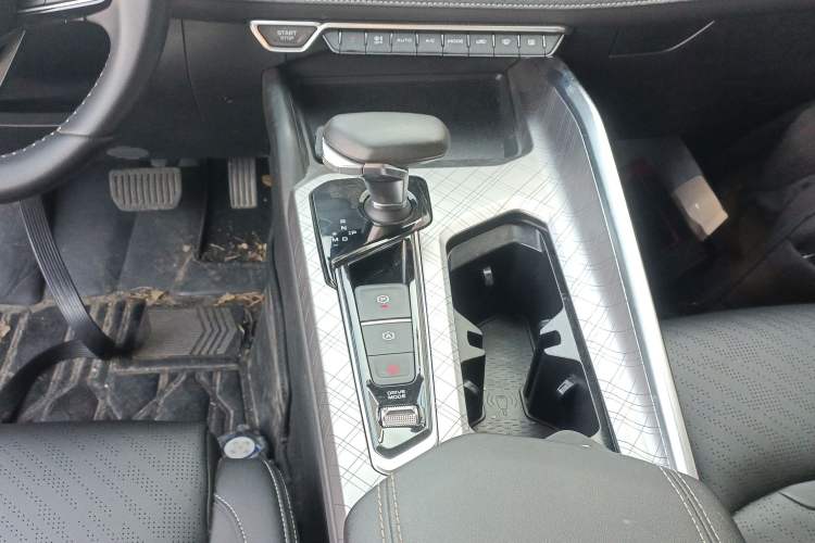 Used Geely Auto Preface 2021 2.0TD Luxury Version Gear Lever