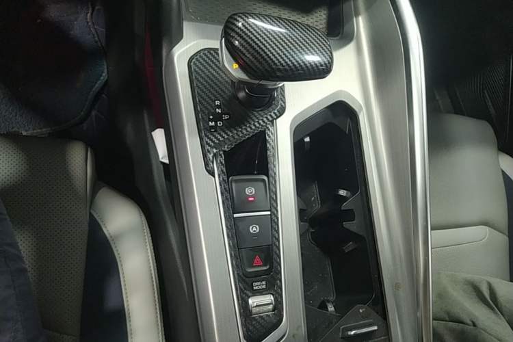 Used Geely Auto Preface 2021 2.0TD Flagship Edition Gear Lever