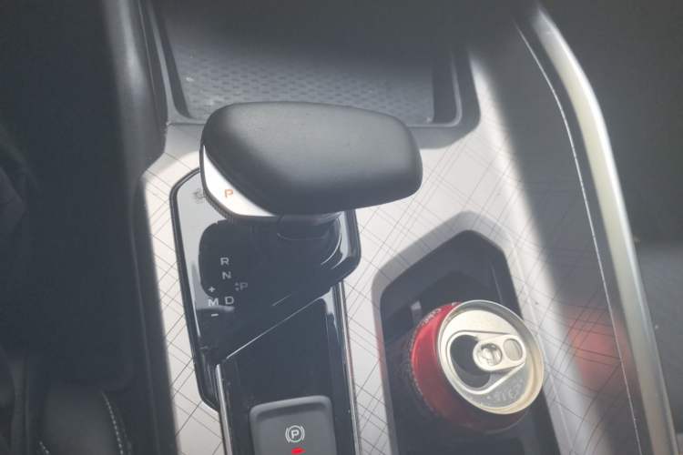 Used Geely Auto Preface 2021 2.0TD Luxury Version Gear Lever