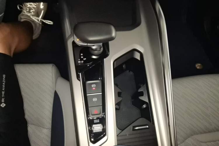 Used Geely Auto Preface 2021 2.0TD Luxury Version Gear Lever