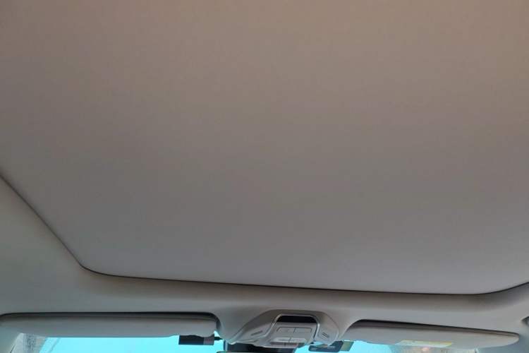 Used Geely Auto Preface 2021 Revised Version 2.0TD Luxury Edition Headliner