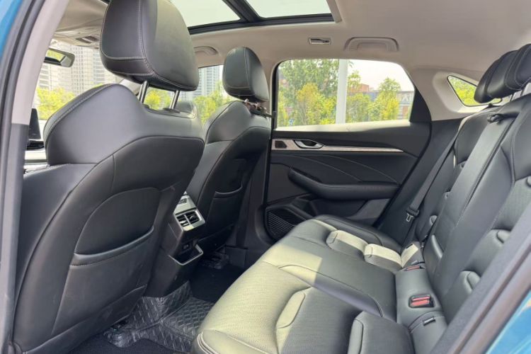 Used Geely Auto Preface 2021 2.0TD Luxury Version Interior 3