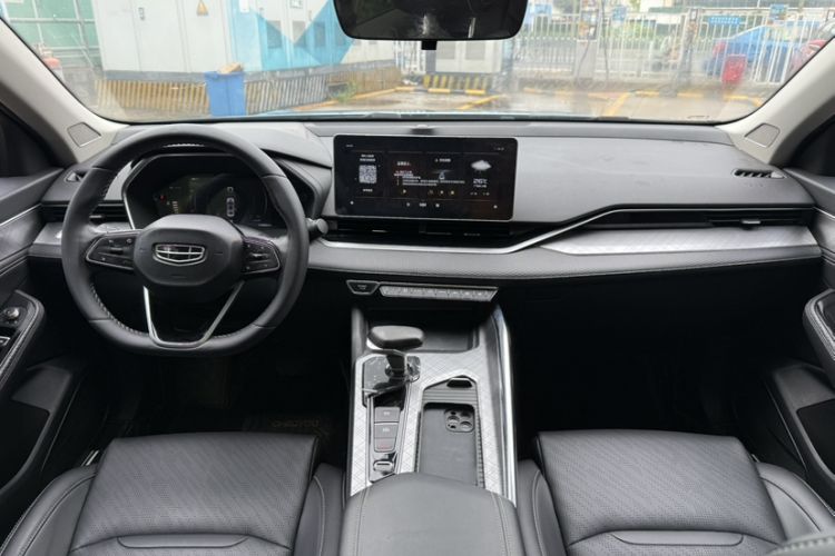 Used Geely Auto Preface 2021 2.0TD Luxury Version Interior 3