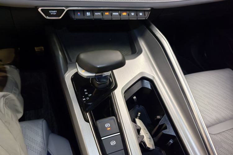 Used Geely Auto Preface 2021 Revised Version 2.0TD Luxury Edition Interior 7