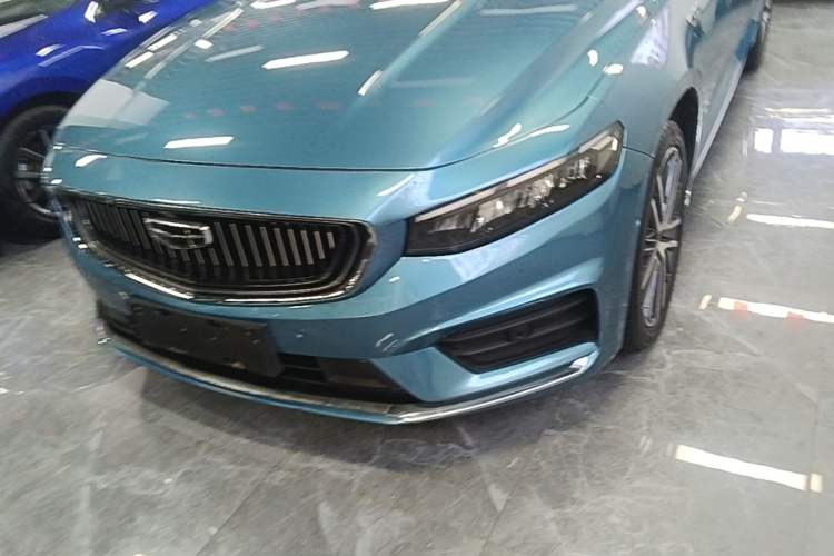 Used Geely Auto Preface 2021 Revised Version 2.0TD Luxury Edition Left Front Headlight