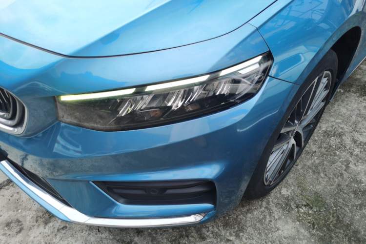 Used Geely Auto Preface 2021 2.0TD Luxury+ Version Left Front Headlight