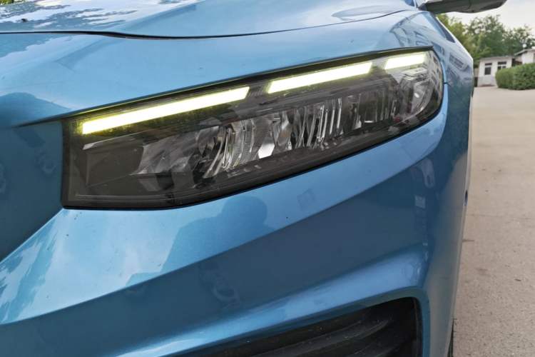 Used Geely Auto Preface 2021 Revised Version 2.0TD Luxury Edition Left Front Headlight
