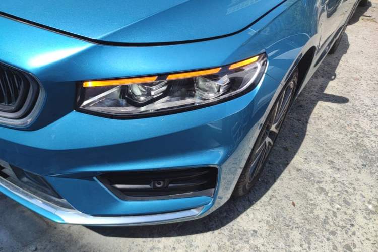 Used Geely Auto Preface 2021 2.0TD Flagship Edition Left Front Headlight