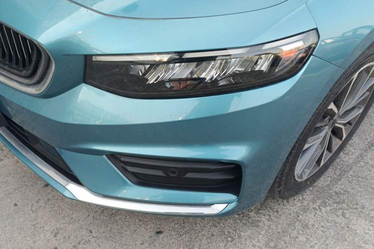Used Geely Auto Preface 2021 2.0TD Luxury Version Left Front Headlight