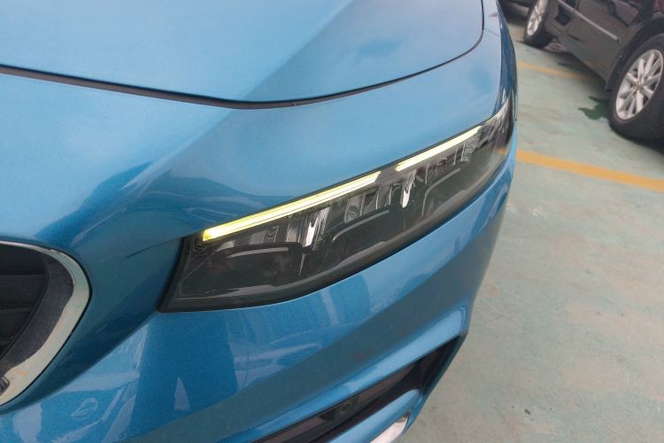 Used Geely Auto Preface 2021 2.0TD Luxury Version Left Front Headlight