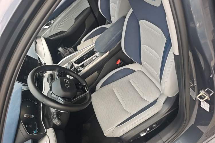 Used Geely Auto Preface 2021 Revised Version 2.0TD Luxury Edition Left Front Seat