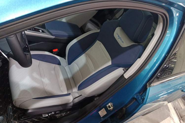 Used Geely Auto Preface 2021 Revised Version 2.0TD Luxury Edition Left Front Seat