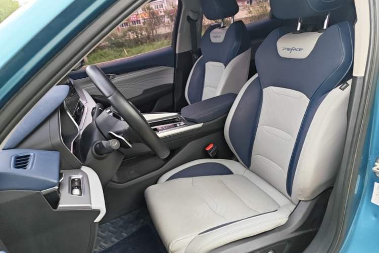 Used Geely Auto Preface 2021 Revised Version 2.0TD Luxury Edition Left Front Seat