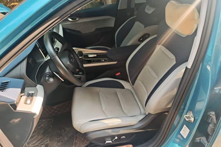 Used Geely Auto Preface 2021 2.0TD Flagship Edition Left Front Seat