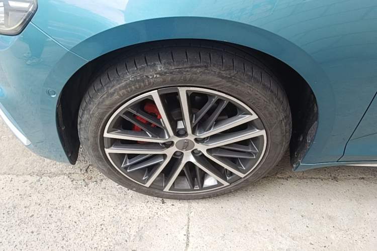 Used Geely Auto Preface 2021 2.0TD Luxury Version Left Front Wheel Hub