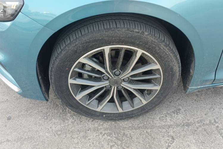 Used Geely Auto Preface 2021 2.0TD Luxury Version Left Front Wheel Hub