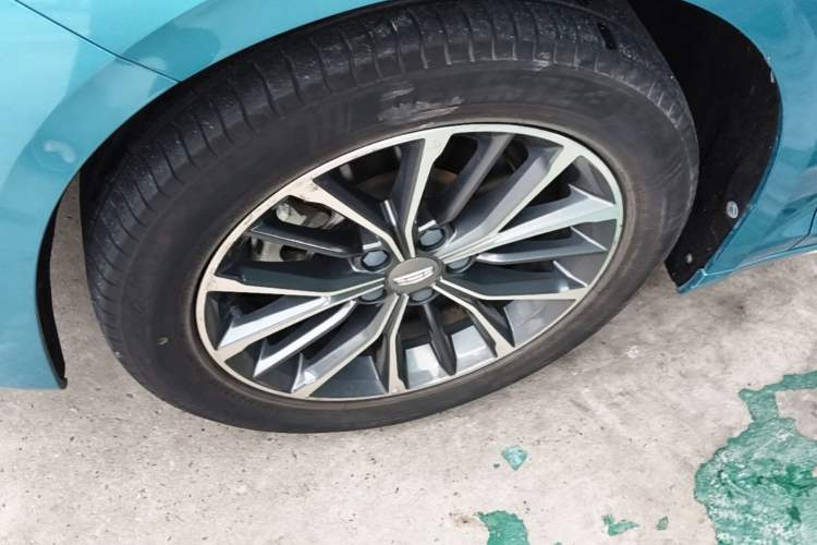 Used Geely Auto Preface 2021 2.0TD Luxury Version Left Front Wheel Hub