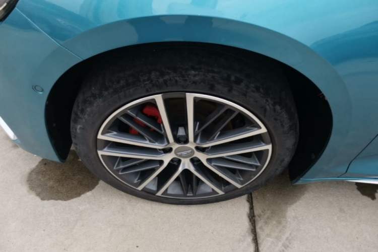 Used Geely Auto Preface 2021 2.0TD Luxury Version Left Front Wheel Hub