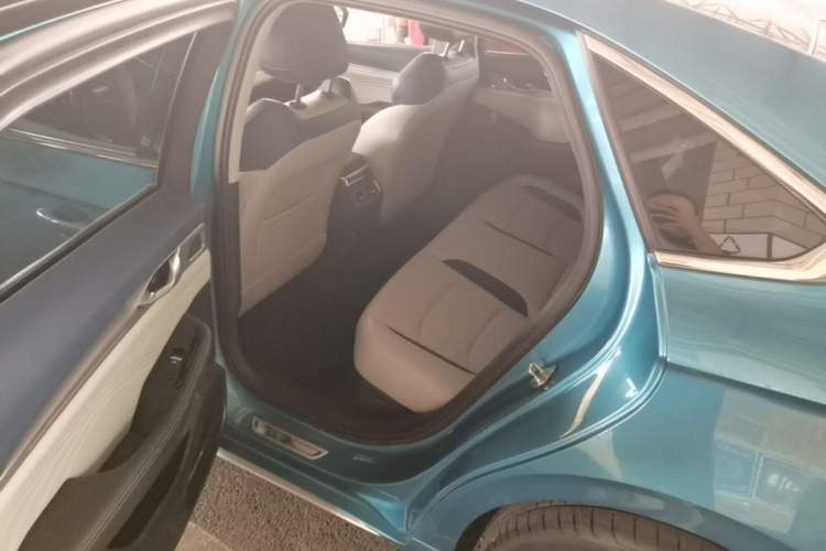 Used Geely Auto Preface 2021 2.0TD Designer's Recommended Edition Left Rear Seat
