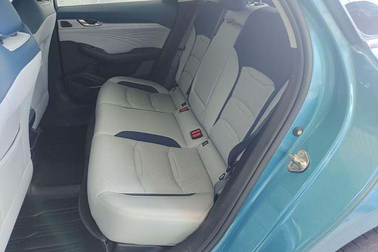 Used Geely Auto Preface 2021 Revised Version 2.0TD Luxury Edition Left Rear Seat