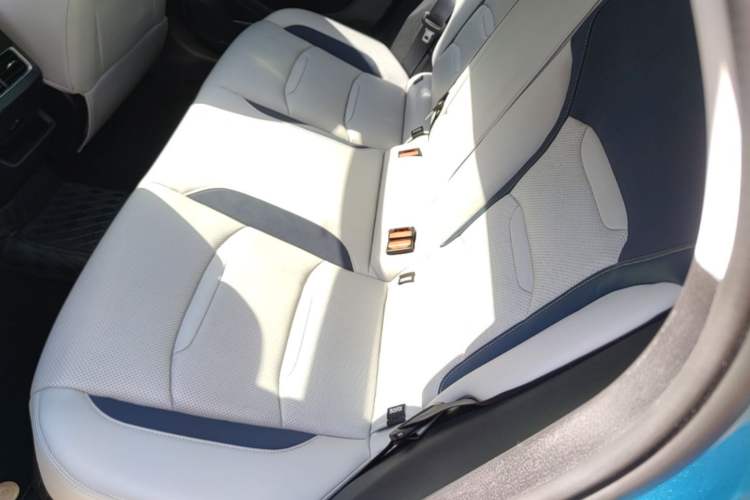Used Geely Auto Preface 2021 2.0TD Flagship Edition Left Rear Seat
