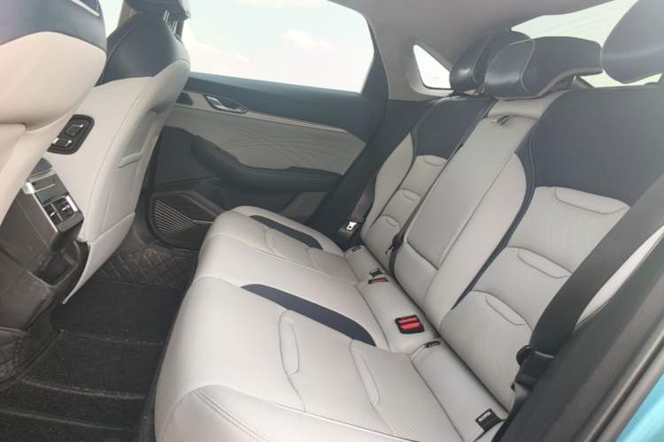 Used Geely Auto Preface 2021 2.0TD Flagship Edition Left Rear Seat