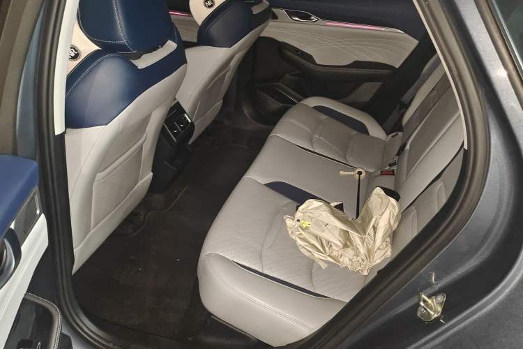 Used Geely Auto Preface 2021 Revised Version 2.0TD Luxury Edition Left Rear Seat