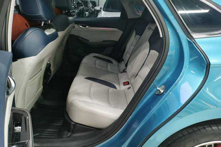 Used Geely Auto Preface 2021 2.0TD Designer's Recommended Edition Left Rear Seat