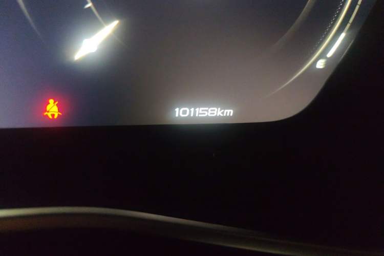 Used Geely Auto Preface 2021 Revised Version 2.0TD Luxury Edition Odometer Close Up