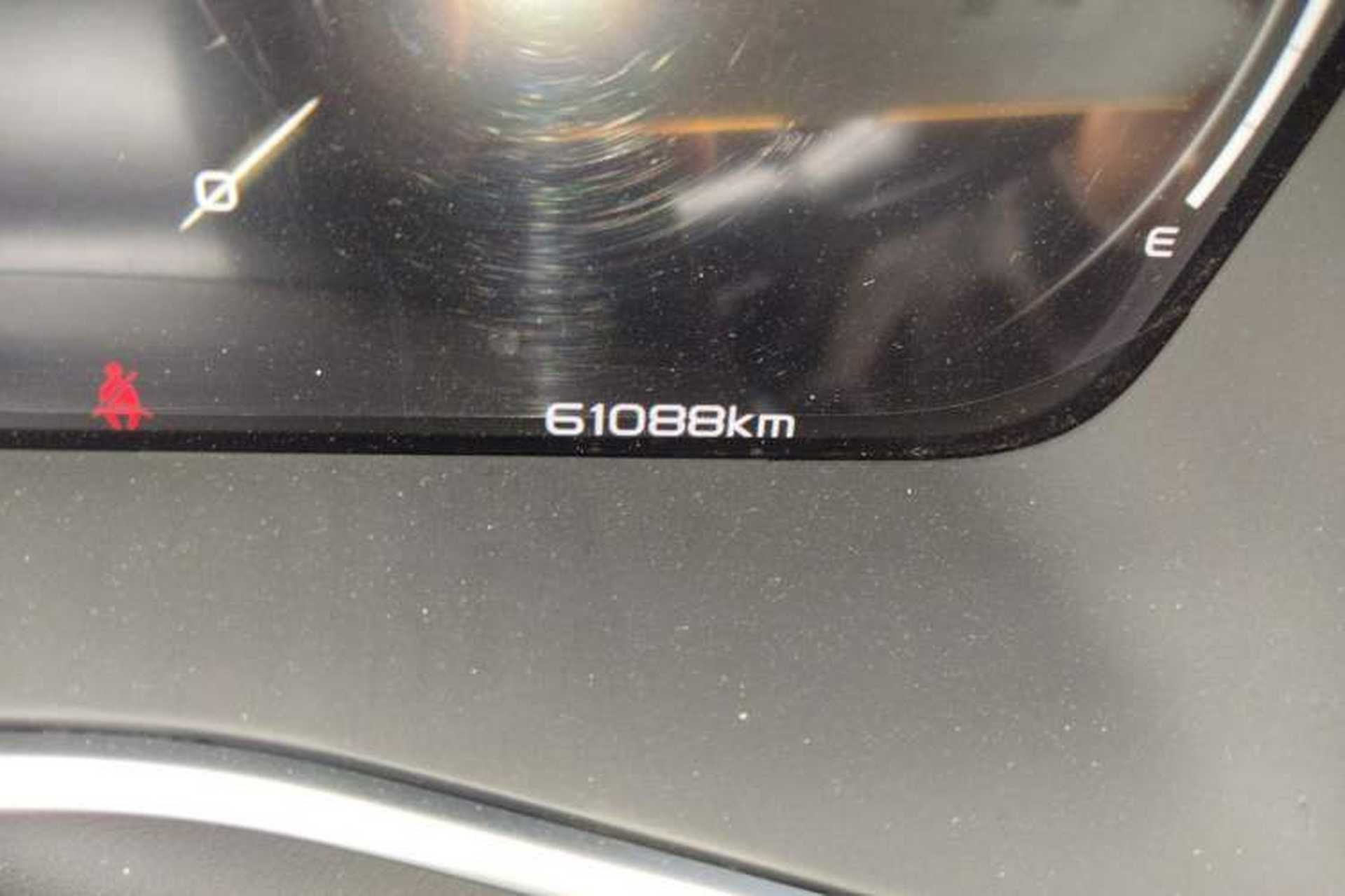 Used Geely Auto Preface 2021 Revised Version 2.0TD Luxury Edition Odometer Close Up
