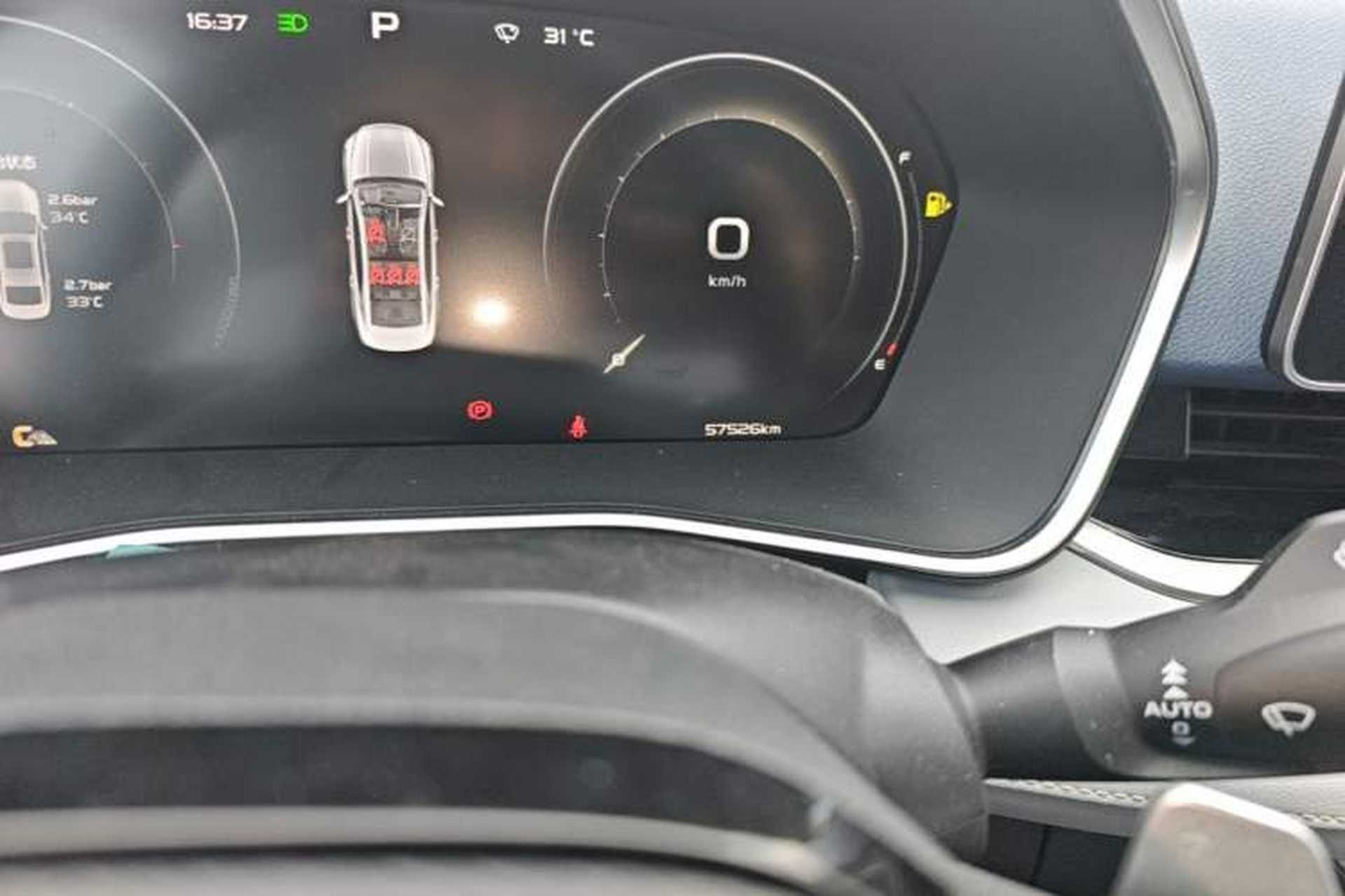 Used Geely Auto Preface 2021 2.0TD Flagship Edition Odometer Close Up