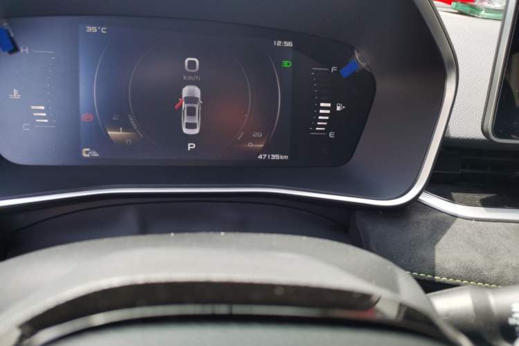 Used Geely Auto Preface 2021 2.0TD Space-Time Edition Hao Yue Odometer Close Up