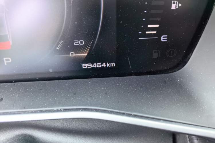 Used Geely Auto Preface 2021 2.0TD Luxury Version Odometer Close Up