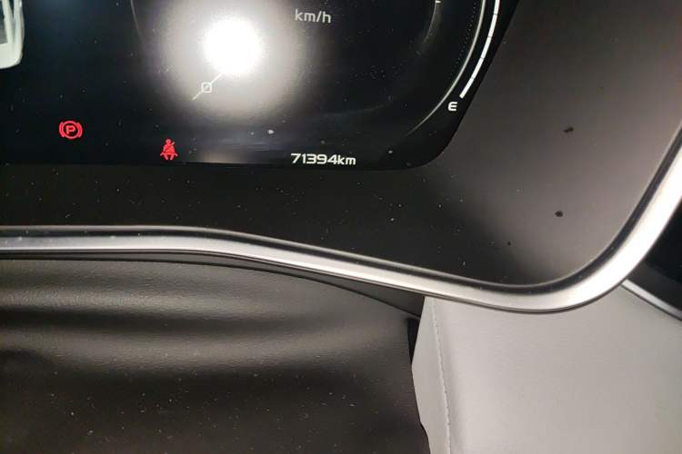 Used Geely Auto Preface 2021 2.0TD Luxury Version Odometer Close Up