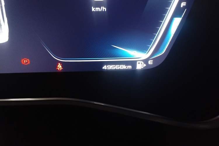 Used Geely Auto Preface 2021 Revised Version 2.0TD Luxury Edition Odometer Close Up